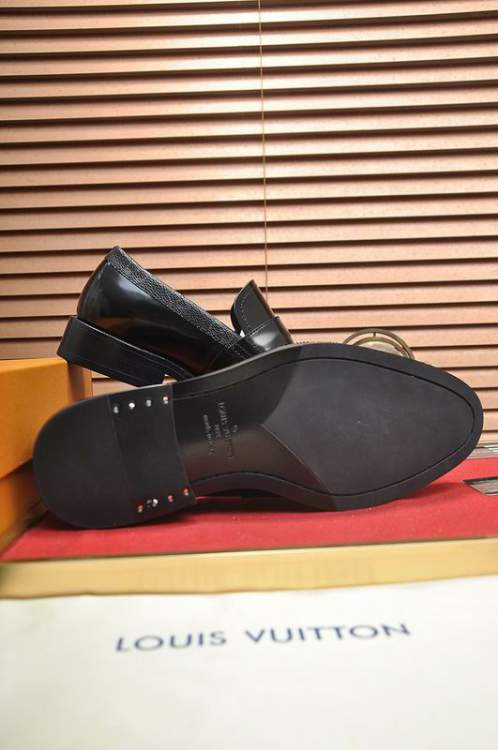 Picture of Louis Vuitton Shoes _SKULVsz38-45mnf055414330